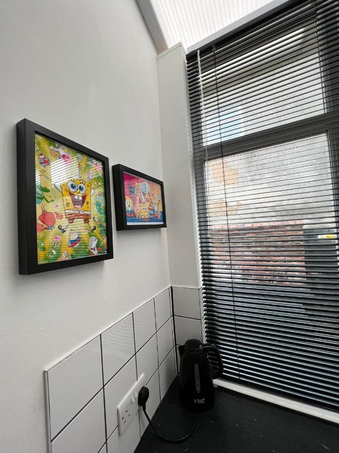 블랙풀 Nickelodeon House Great For Kids 빌라 외부 사진